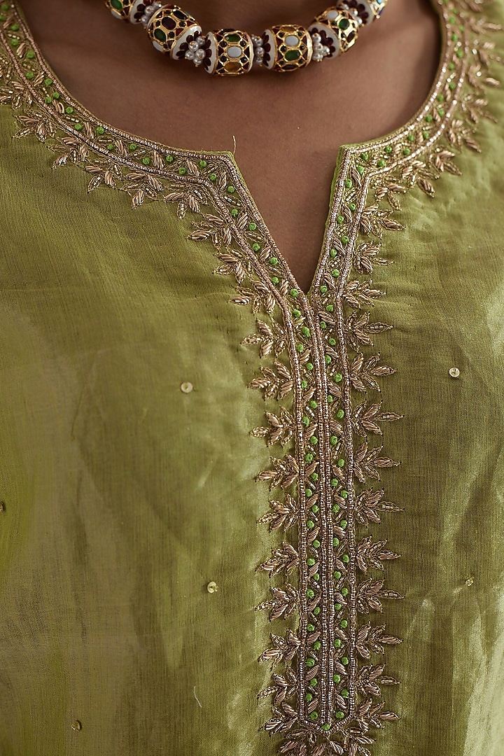 Gulab Pink Chanderi Gharara Set by Shorshe Clothing at Pernia's Pop Up Shop