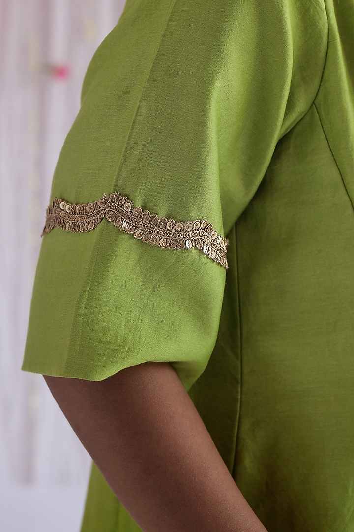 Citrus Green Chanderi Kurta Set by Shorshe Clothing at Pernia's Pop Up Shop