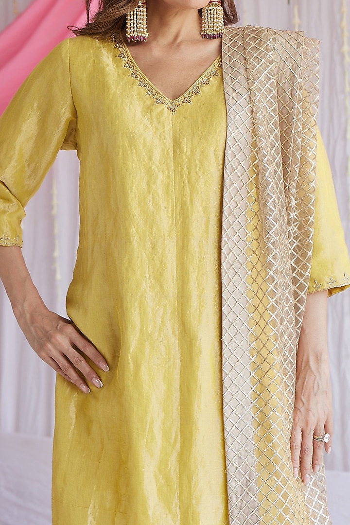 Marigold Yellow Hand Embroidered Kurta Set by Shorshe Clothing at Pernia's Pop Up Shop