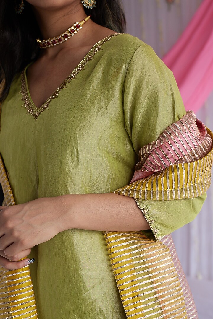 Pink & Yellow Gota Net Dupatta by Shorshe Clothing at Pernia's Pop Up Shop