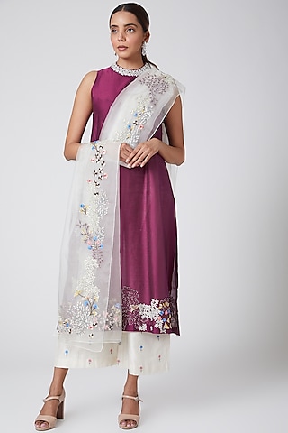 Wine & White Embroidered Kurta Set by Samant Chauhan