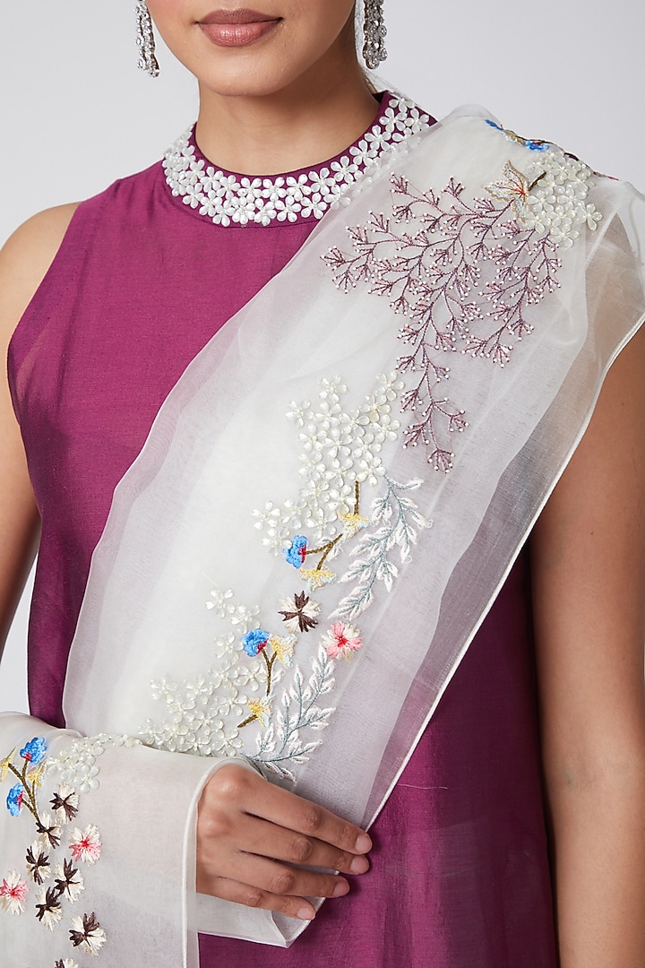 Wine & White Embroidered Kurta Set by Samant Chauhan at Pernia's Pop Up Shop