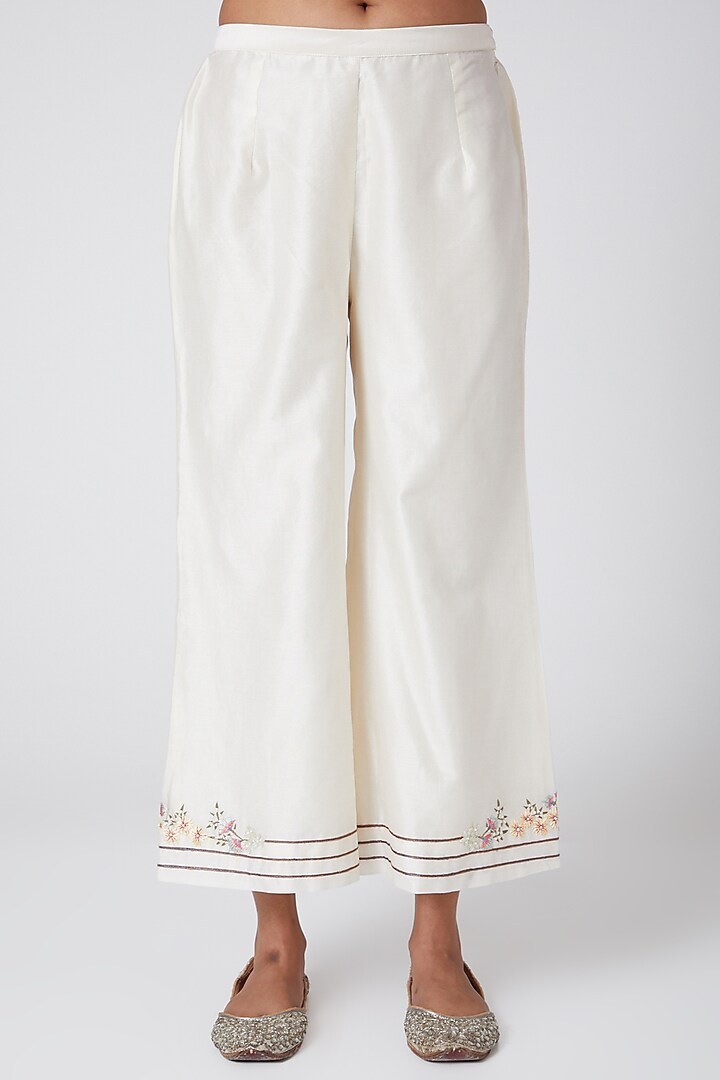 Fuchsia & White Embroidered Kurta Set by Samant Chauhan at Pernia's Pop Up Shop