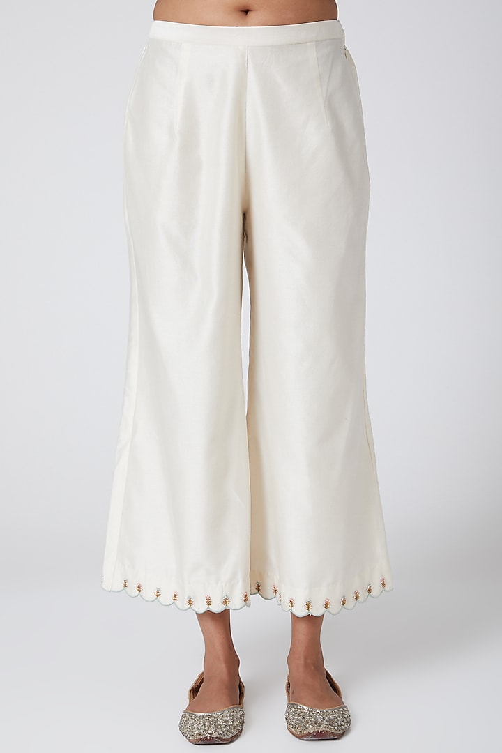 Turquoise & White Embroidered Kurta Set by Samant Chauhan at Pernia's Pop Up Shop