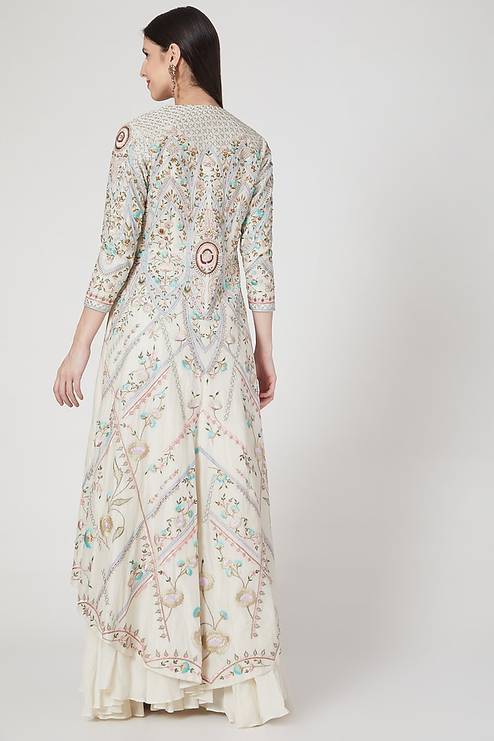 Ivory Embroidered High-Low Kurta Set by Samant Chauhan at Pernia's Pop Up Shop