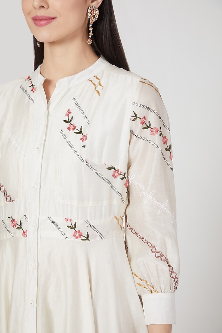 Ivory Embroidered High-Low Party Wear Anarkali by Samant Chauhan at Pernia's Pop Up Shop