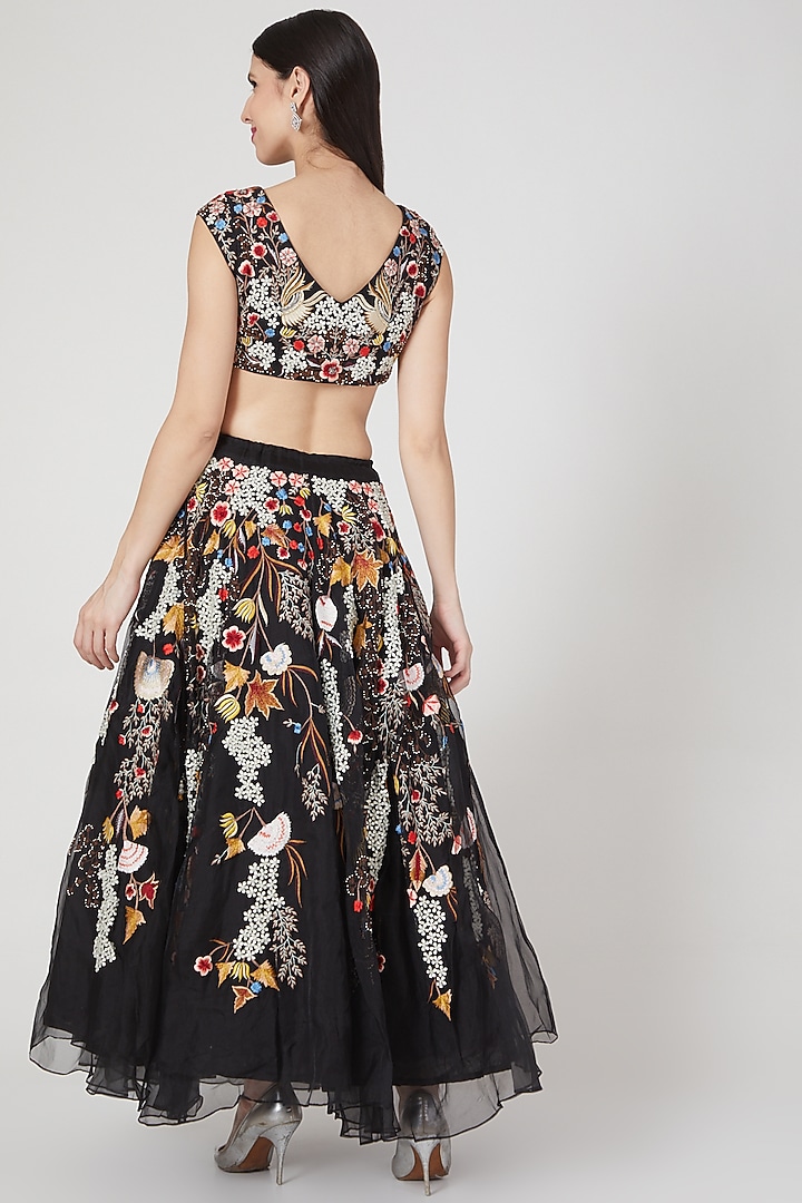 Black Embroidered Bridal Lehenga Set by Samant Chauhan at Pernia's Pop Up Shop