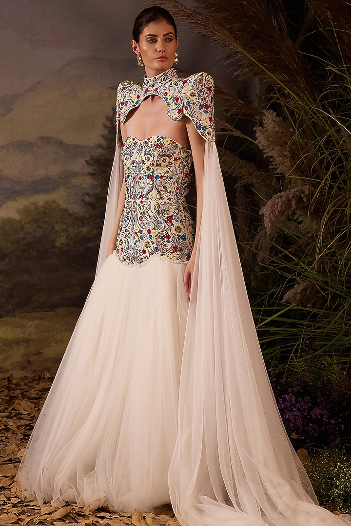 Off-White Cotton Silk Floral Embroidered Wedding Gown With Skirt by Samant Chauhan at Pernia's Pop Up Shop