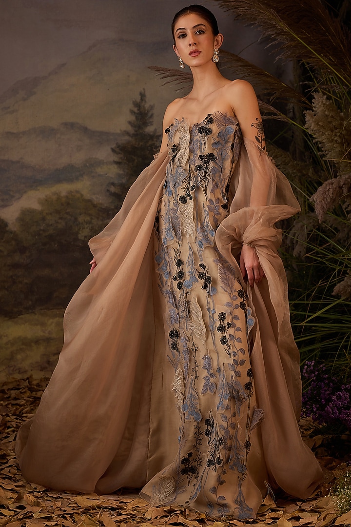Grey Cotton Silk Floral Embroidered Engagement Gown by Samant Chauhan at Pernia's Pop Up Shop