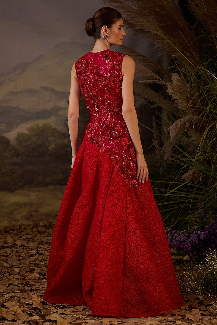 Red Cotton Silk Zardosi & Sequins Embroidered Wedding Gown by Samant Chauhan at Pernia's Pop Up Shop