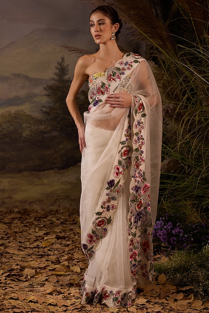 Ivory Organza Silk Floral Embroidered Reception Saree Set by Samant Chauhan at Pernia's Pop Up Shop