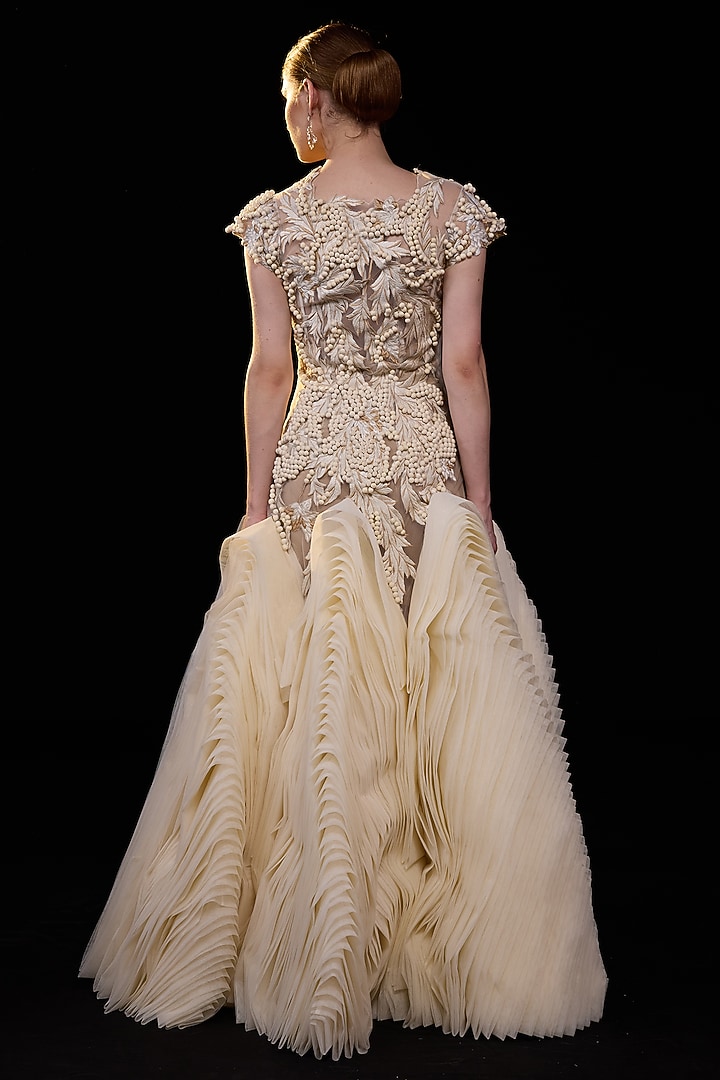 Off-White Cotton Silk Embellished Wedding Gown by Samant Chauhan at Pernia's Pop Up Shop