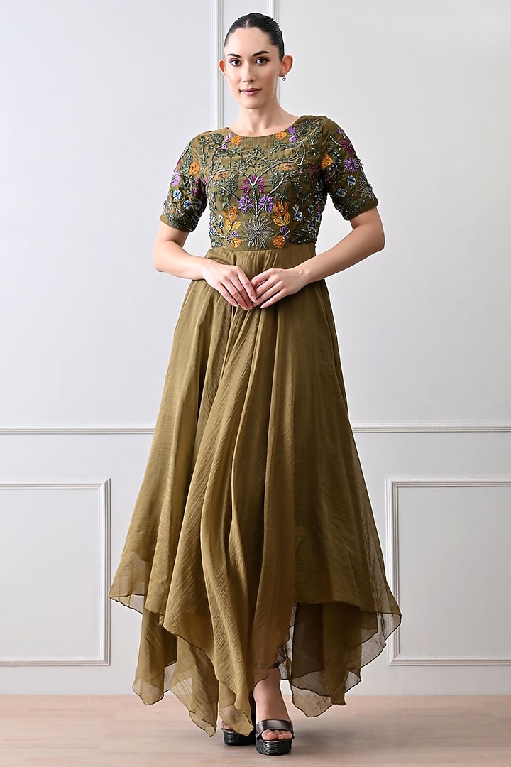 Green Shimmer Floral Embroidered Wedding Anarkali by Samant Chauhan at Pernia's Pop Up Shop