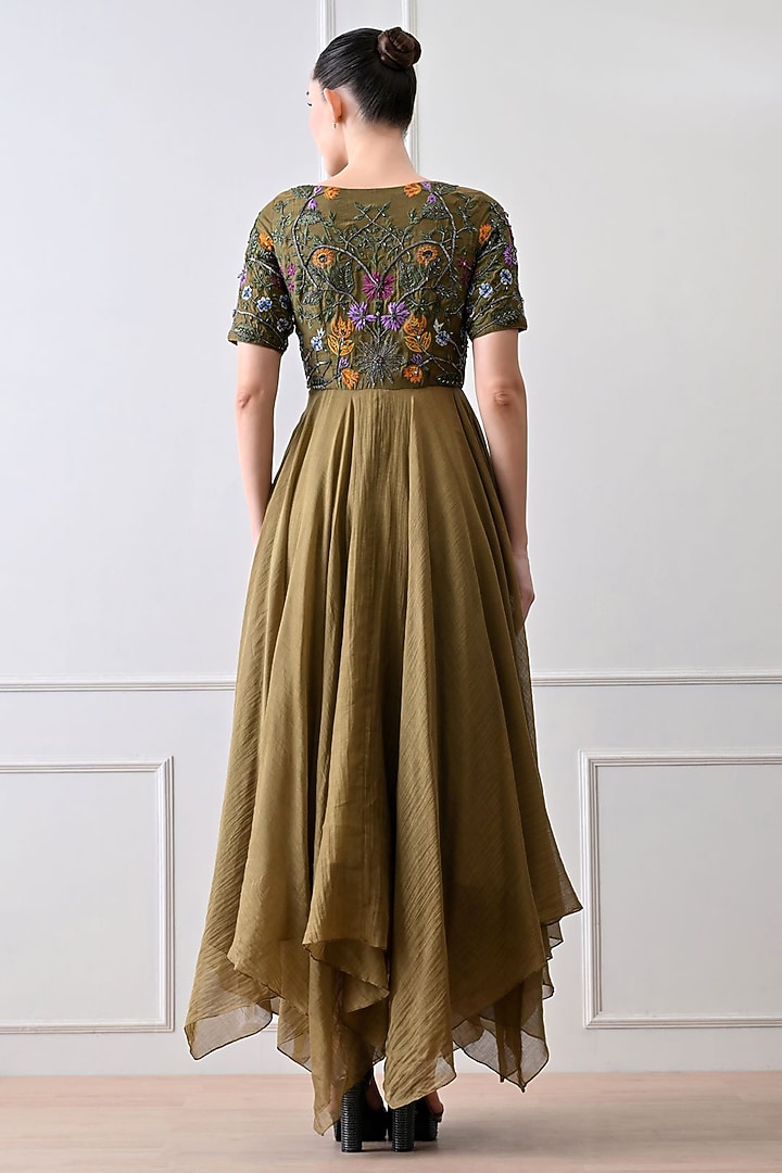 Green Shimmer Floral Embroidered Wedding Anarkali by Samant Chauhan at Pernia's Pop Up Shop