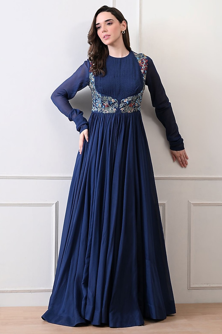 Blue Chanderi Floral Embroidered Wedding Anarkali by Samant Chauhan at Pernia's Pop Up Shop