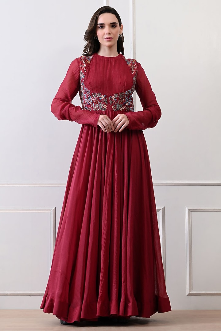 Maroon Chanderi Floral Embroidered Wedding Anarkali by Samant Chauhan at Pernia's Pop Up Shop