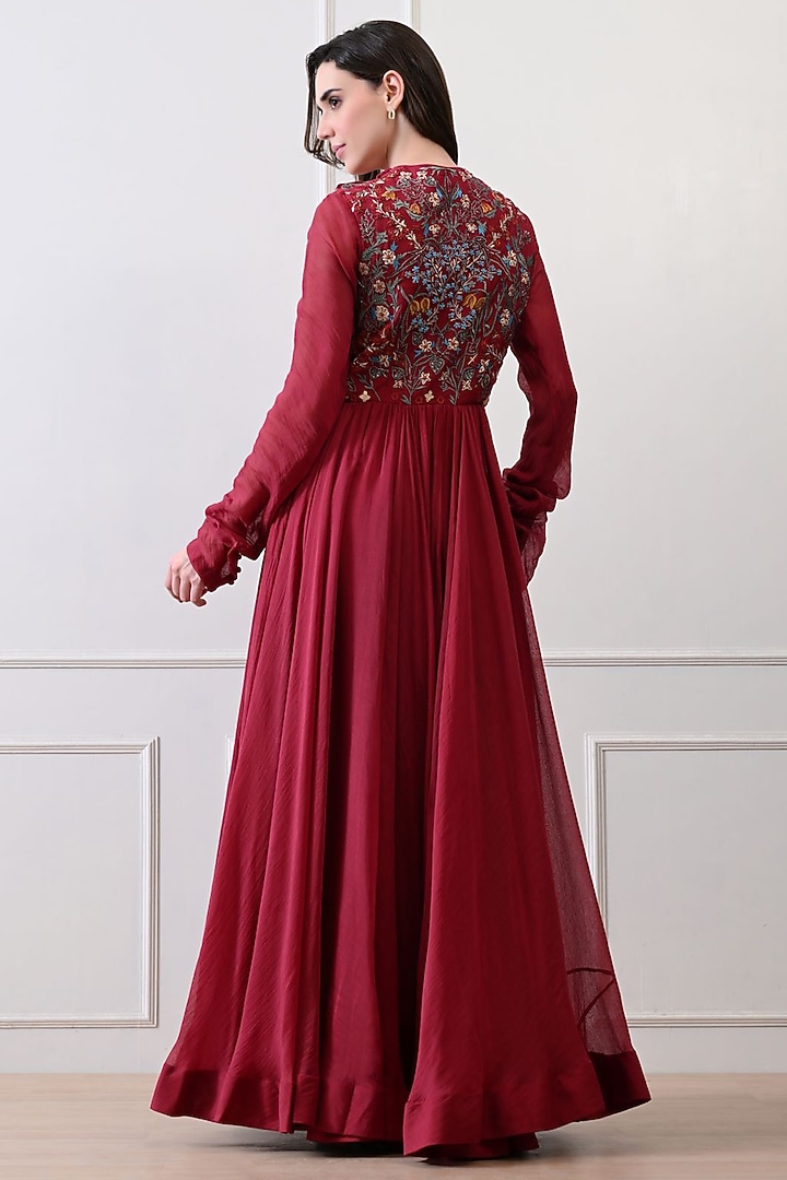 Maroon Chanderi Floral Embroidered Wedding Anarkali by Samant Chauhan at Pernia's Pop Up Shop