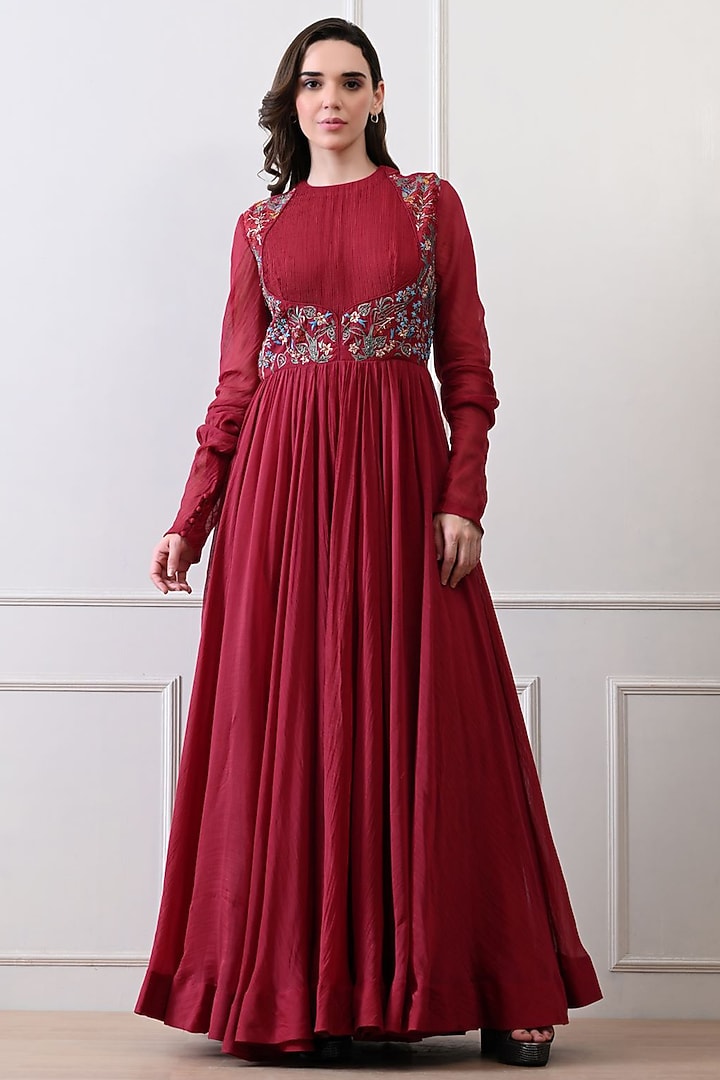 Maroon Chanderi Floral Embroidered Wedding Anarkali by Samant Chauhan at Pernia's Pop Up Shop