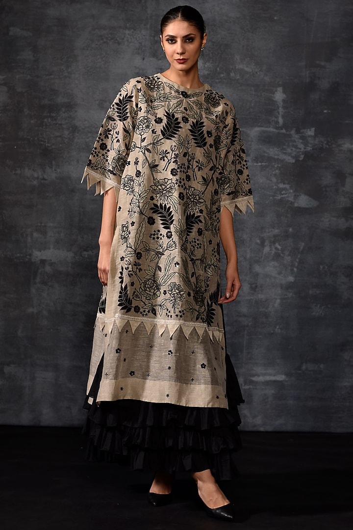 Grey Linen Silk Embroidered Tunic With Dress by Samant Chauhan at Pernia's Pop Up Shop