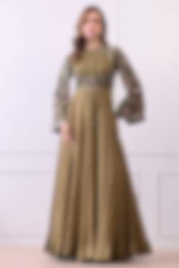 Green Organza Floral Embroidered Wedding Anarkali by Samant Chauhan at Pernia's Pop Up Shop