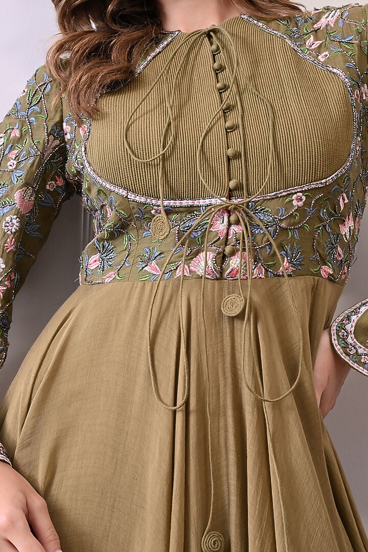 Green Organza Floral Embroidered Wedding Anarkali by Samant Chauhan at Pernia's Pop Up Shop