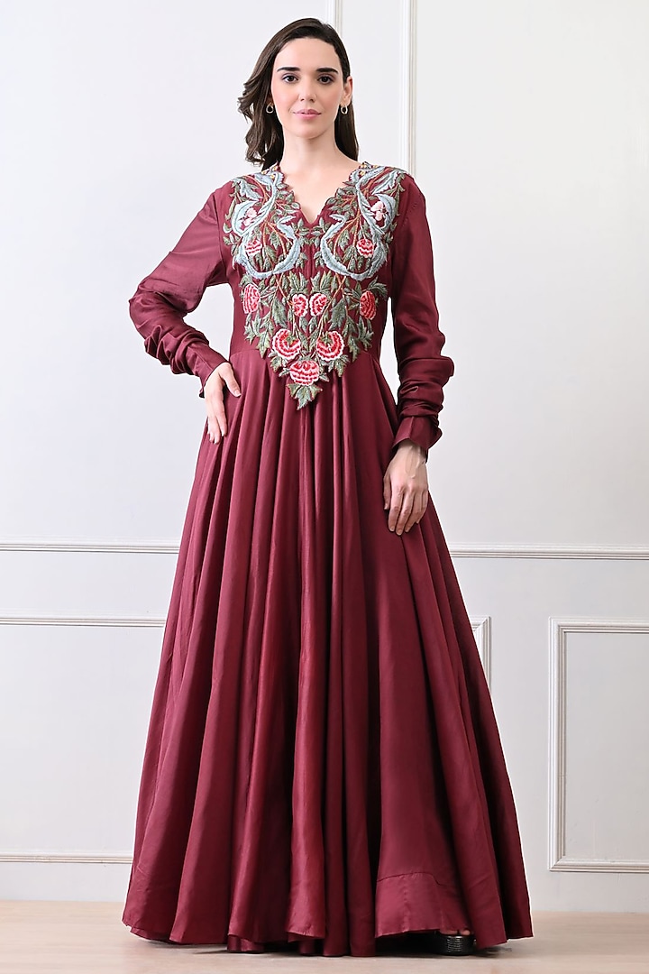 Maroon Chanderi Floral Embroidered Wedding Anarkali by Samant Chauhan at Pernia's Pop Up Shop