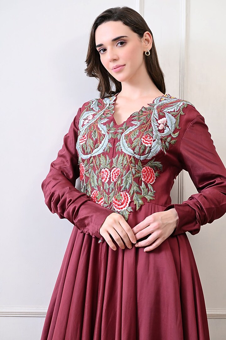 Maroon Chanderi Floral Embroidered Wedding Anarkali by Samant Chauhan at Pernia's Pop Up Shop