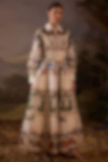 Off-White Linen Silk Embroidered Bridal Gown by Samant Chauhan at Pernia's Pop Up Shop