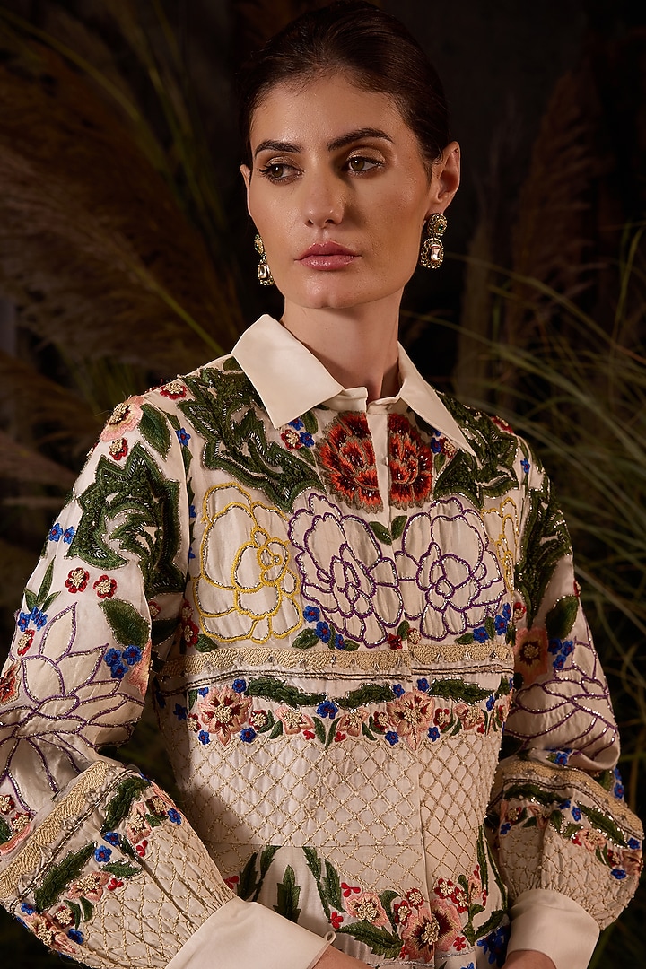 Off-White Linen Silk Embroidered Bridal Gown by Samant Chauhan at Pernia's Pop Up Shop