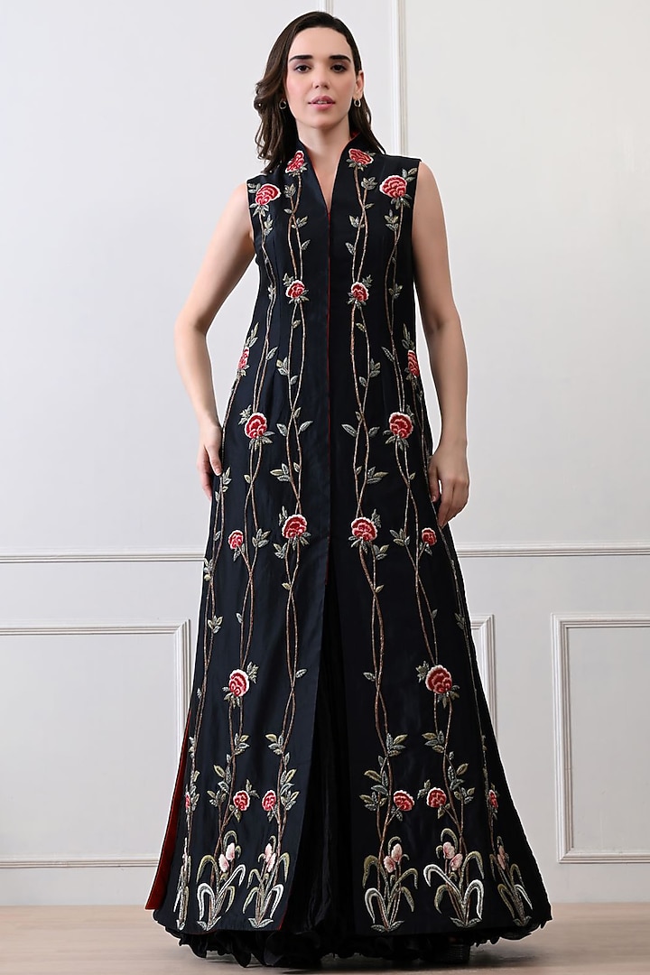 Black Cotton Silk Embroidered Skirt Set by Samant Chauhan at Pernia's Pop Up Shop