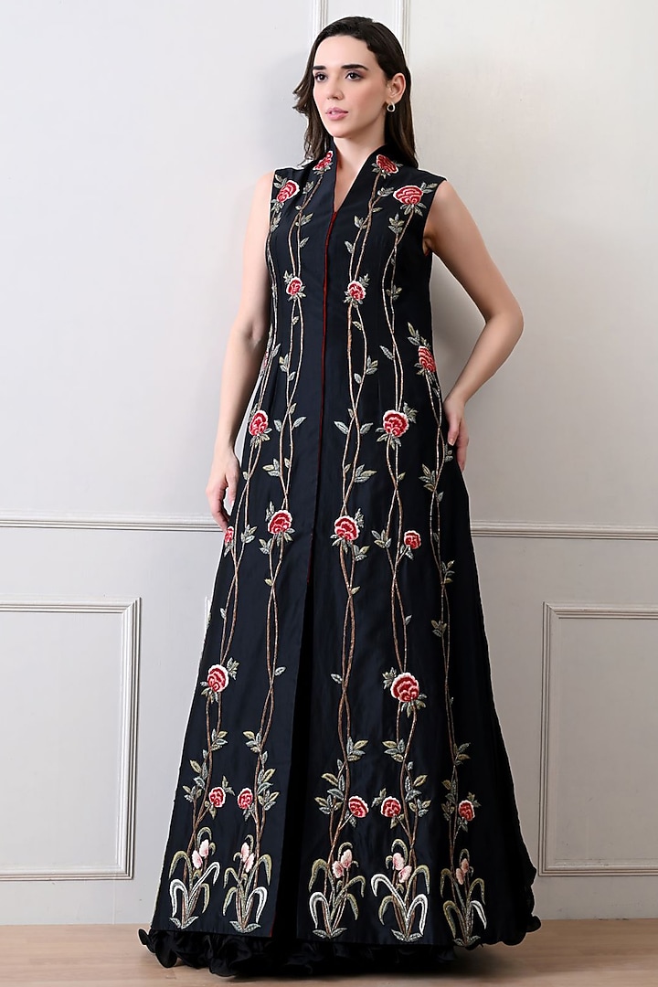 Black Cotton Silk Embroidered Skirt Set by Samant Chauhan at Pernia's Pop Up Shop