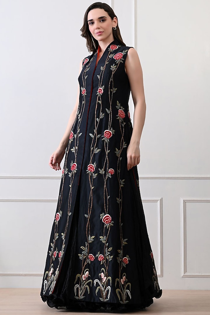 Black Cotton Silk Embroidered Skirt Set by Samant Chauhan at Pernia's Pop Up Shop