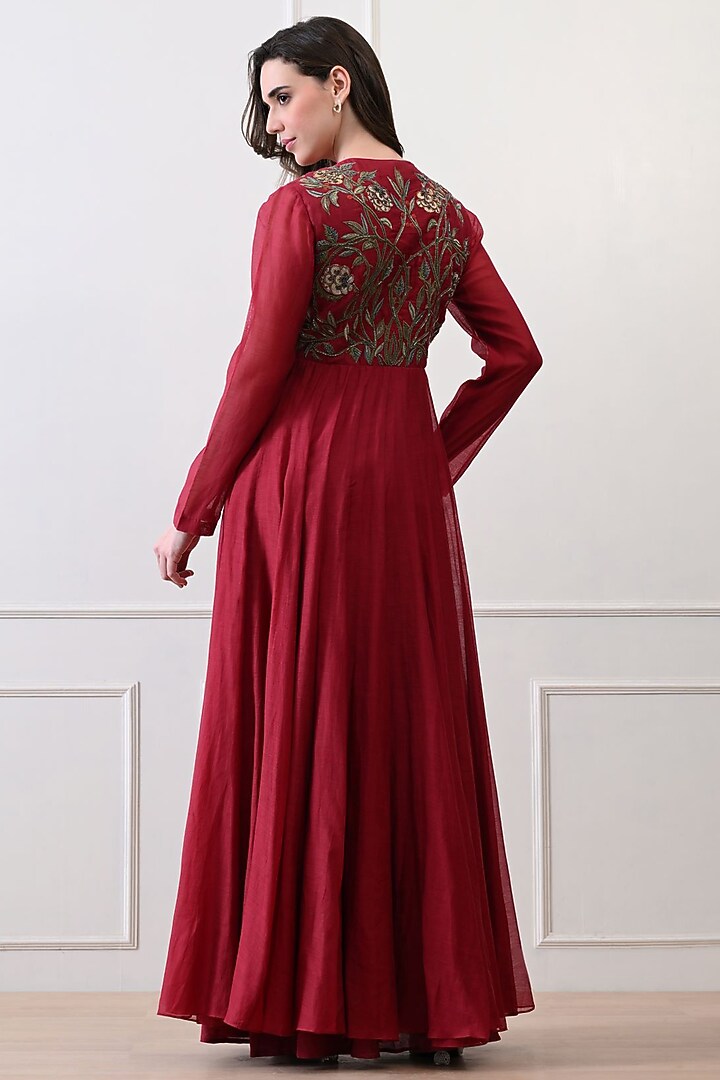 Maroon Chanderi & Cotton Floral Embroidered Wedding Anarkali by Samant Chauhan at Pernia's Pop Up Shop