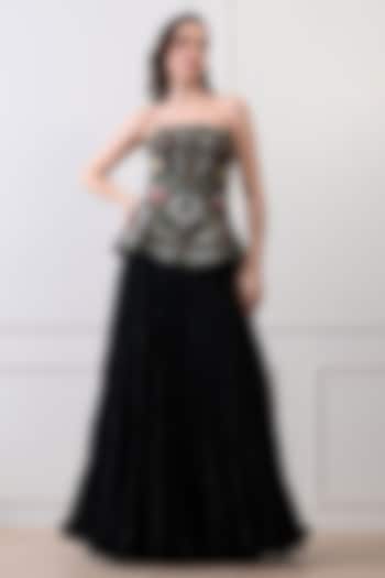 Black Organza & Chanderi Skirt Set by Samant Chauhan at Pernia's Pop Up Shop