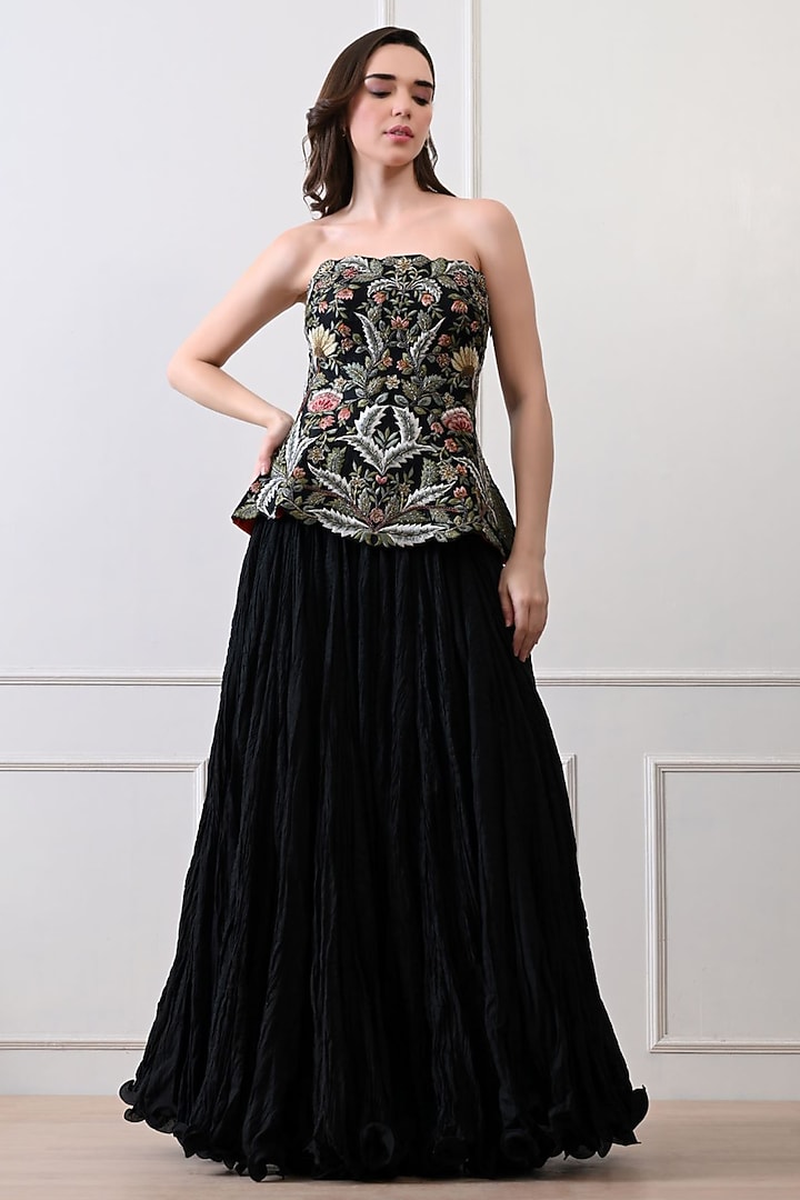 Black Organza & Chanderi Skirt Set by Samant Chauhan at Pernia's Pop Up Shop