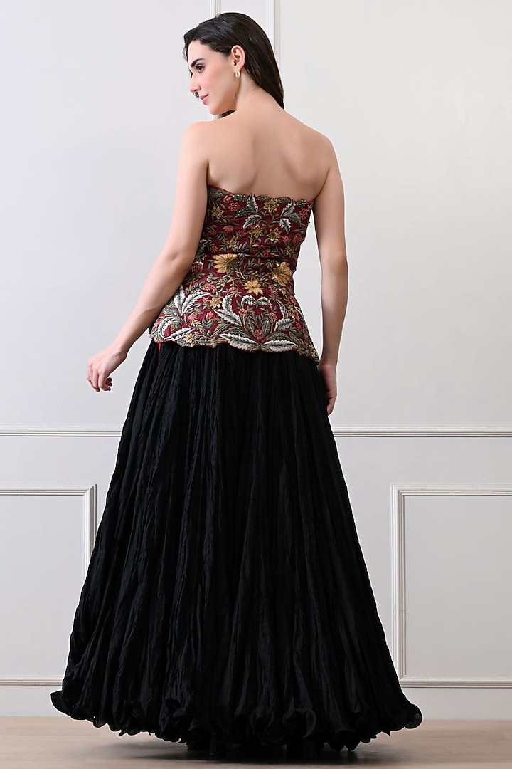 Black Organza & Chanderi Skirt Set by Samant Chauhan at Pernia's Pop Up Shop
