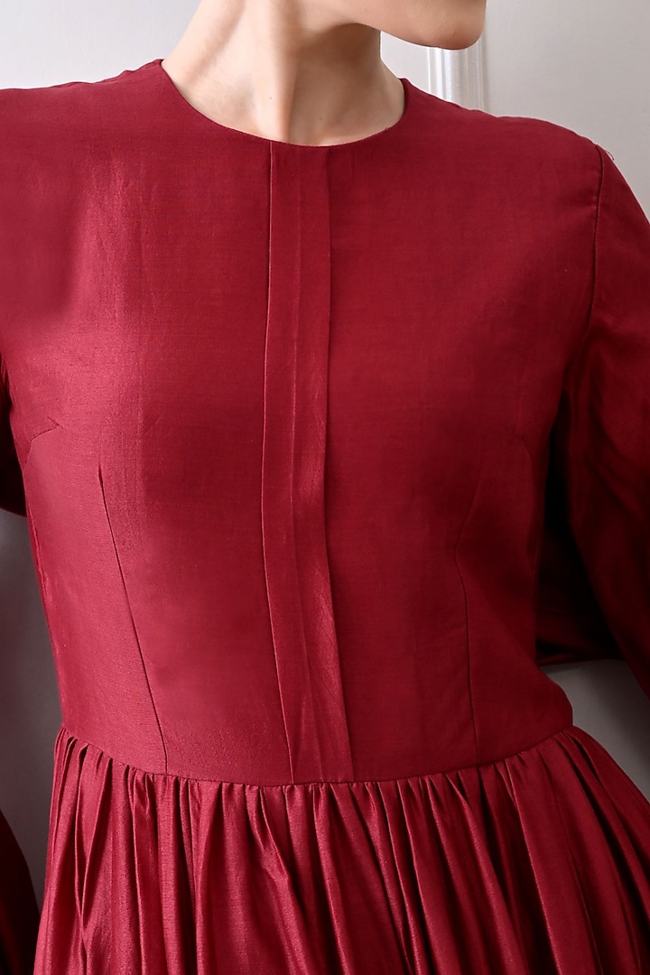 Maroon Chanderi Silk Thread Work Wedding Anarkali Set by Samant Chauhan at Pernia's Pop Up Shop