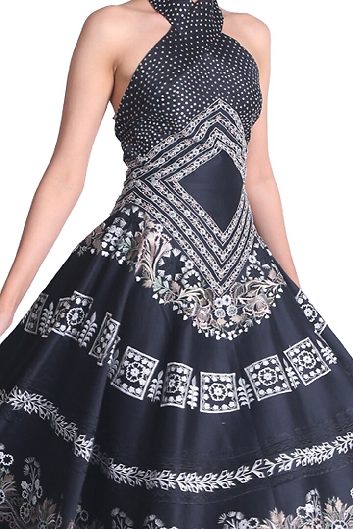 Black Embroidered Backless Gown by Samant Chauhan at Pernia's Pop Up Shop