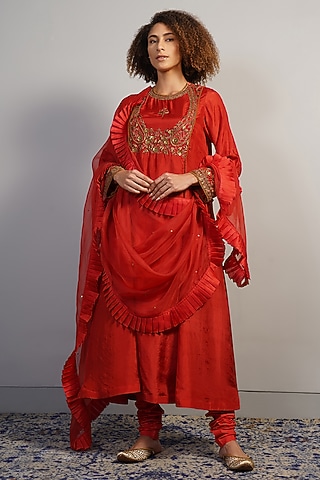 Red Tabby Silk Zardosi Embroidered Kurta Set by Samant Chauhan