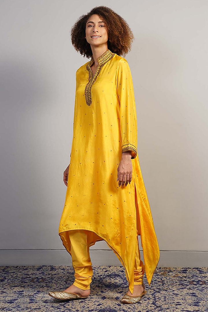 Vibrant Sunshine Yellow Tabby Silk Zardosi Embroidered Kurta Set by Samant Chauhan at Pernia's Pop Up Shop