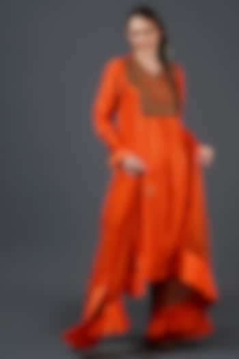 Orange Tabby Silk Zardosi Embroidered Kurta Set by Samant Chauhan at Pernia's Pop Up Shop