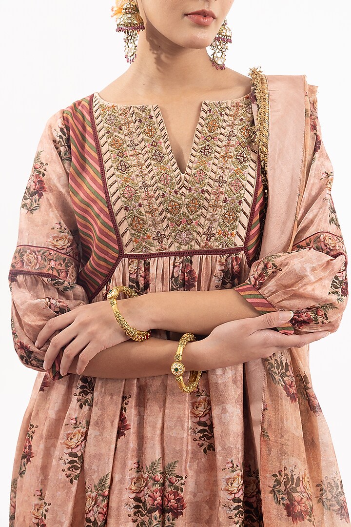 Peach Cotton Silk Chanderi Digital Printed Kurta Set by Samant Chauhan at Pernia's Pop Up Shop