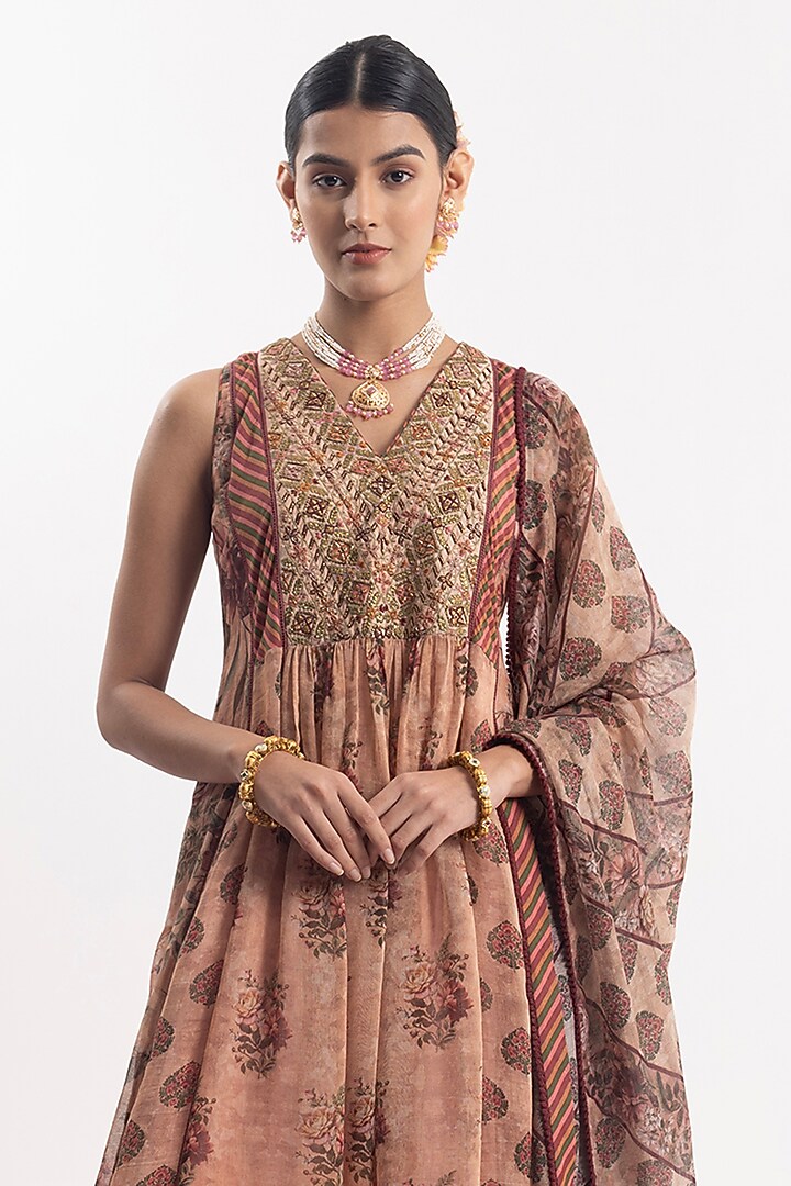 Peach Cotton Silk Chanderi Digital Printed Kurta Set by Samant Chauhan at Pernia's Pop Up Shop