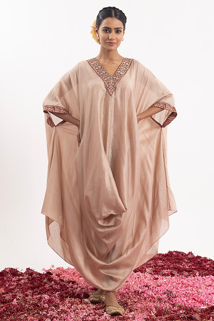 Peach Cotton Silk Chanderi Embroidered Kaftan by Samant Chauhan at Pernia's Pop Up Shop