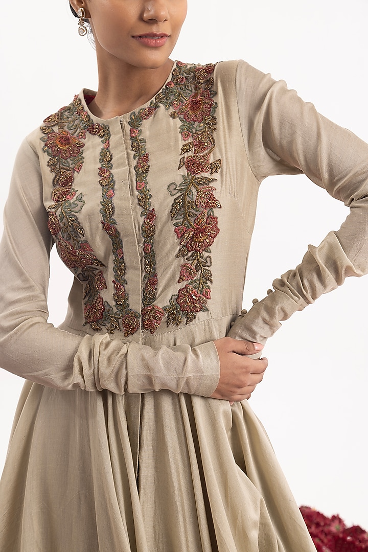 Grey Cotton Silk Chanderi Embroidered Wedding Anarkali by Samant Chauhan at Pernia's Pop Up Shop