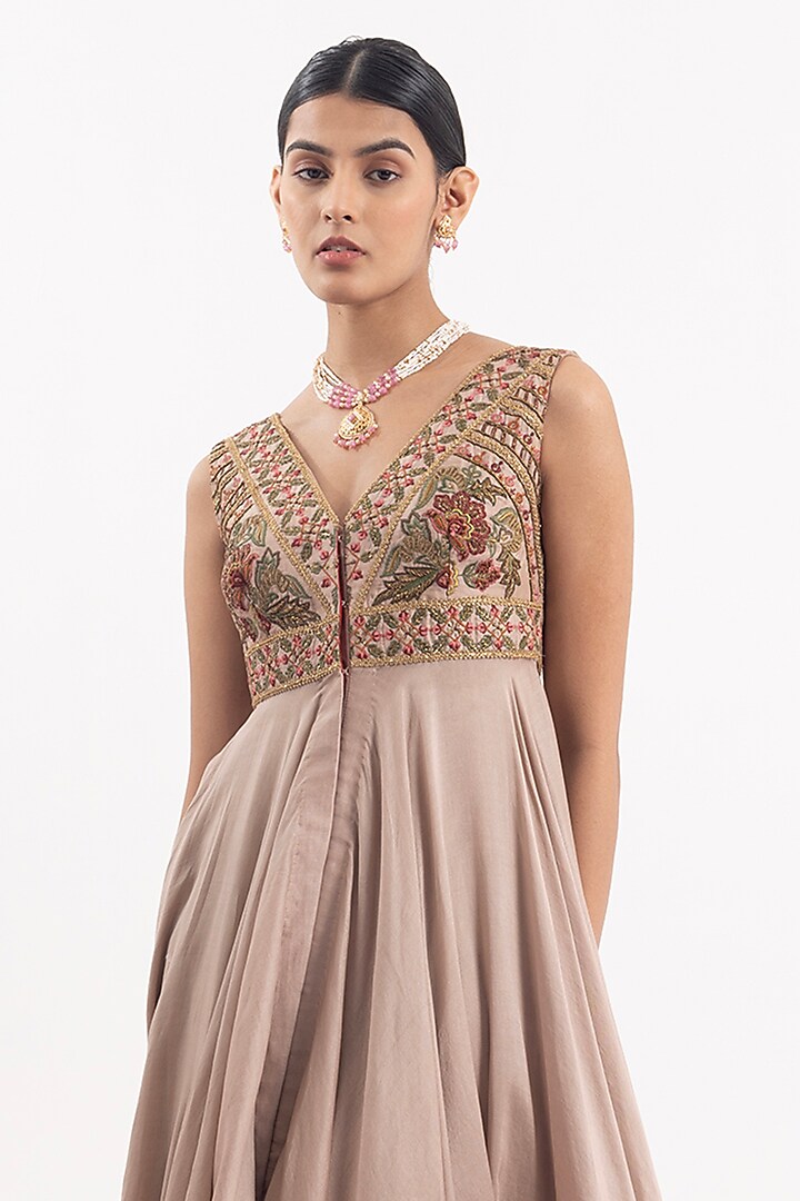 Beige Cotton Silk Chanderi Embroidered Wedding Anarkali by Samant Chauhan at Pernia's Pop Up Shop