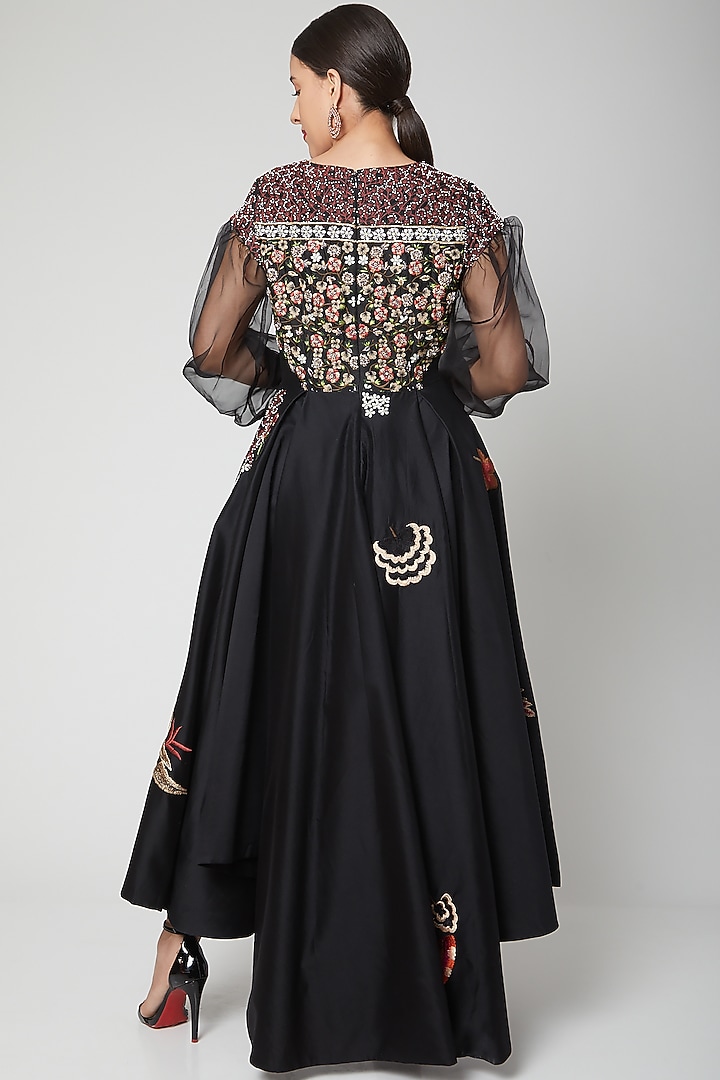 Black Embroidered Gown With Slit by Samant Chauhan at Pernia's Pop Up Shop