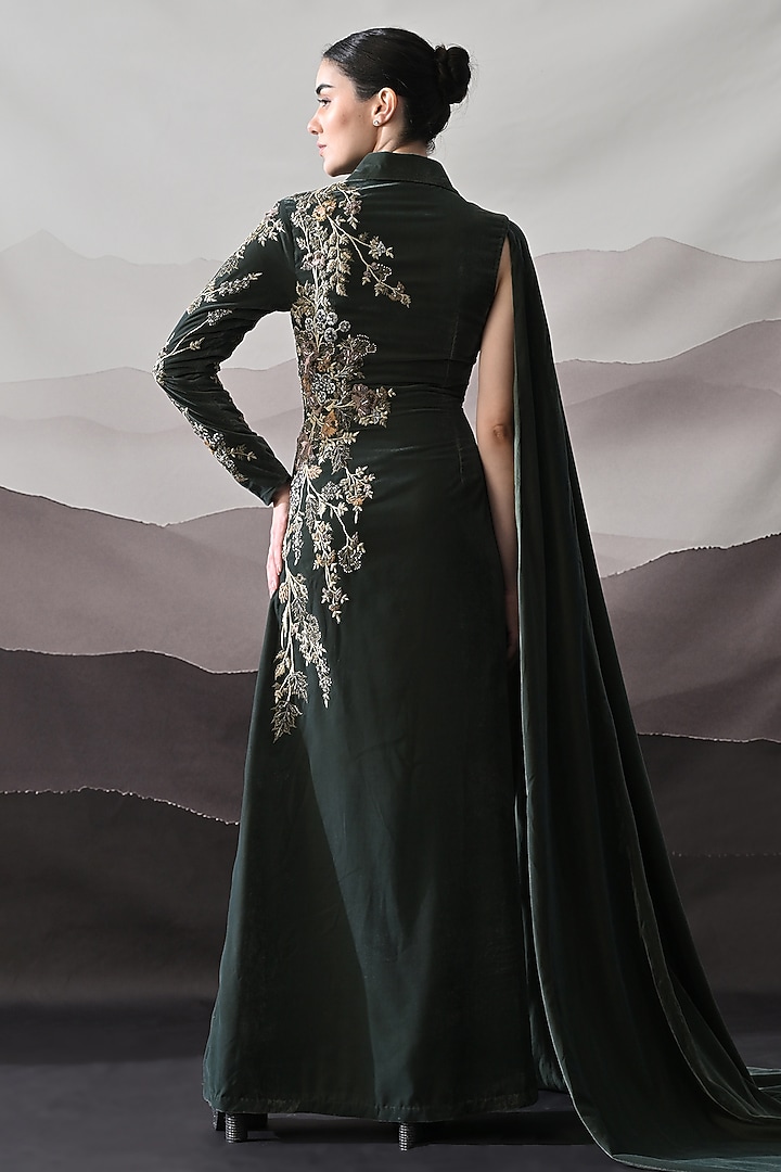 Deep Green Cotton Silk Embroidered Wedding Gown by Samant Chauhan at Pernia's Pop Up Shop