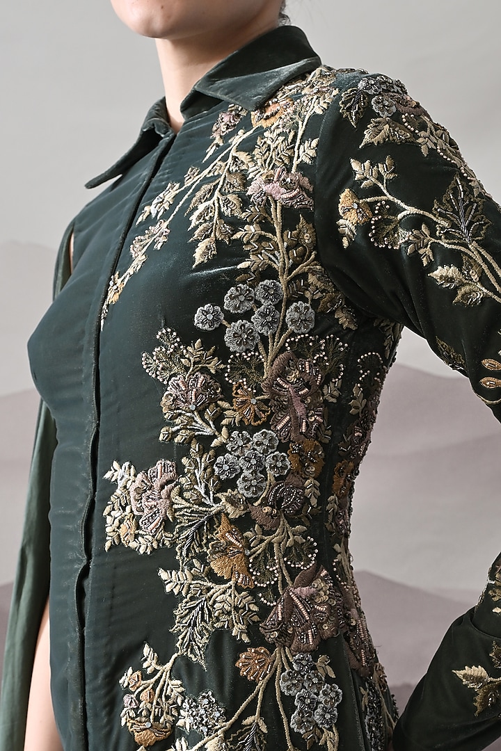Deep Green Cotton Silk Embroidered Wedding Gown by Samant Chauhan at Pernia's Pop Up Shop