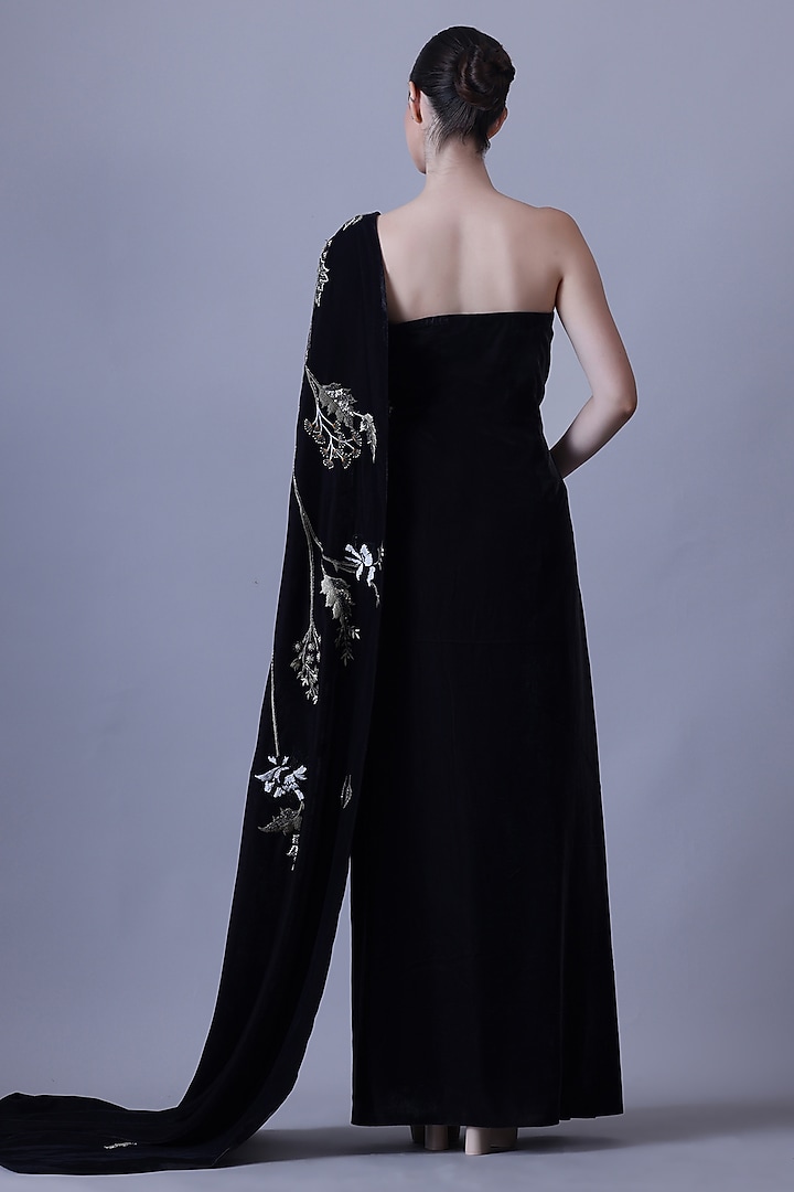 Black Velvet Embroidered One-Shoulder Wedding Gown by Samant Chauhan at Pernia's Pop Up Shop